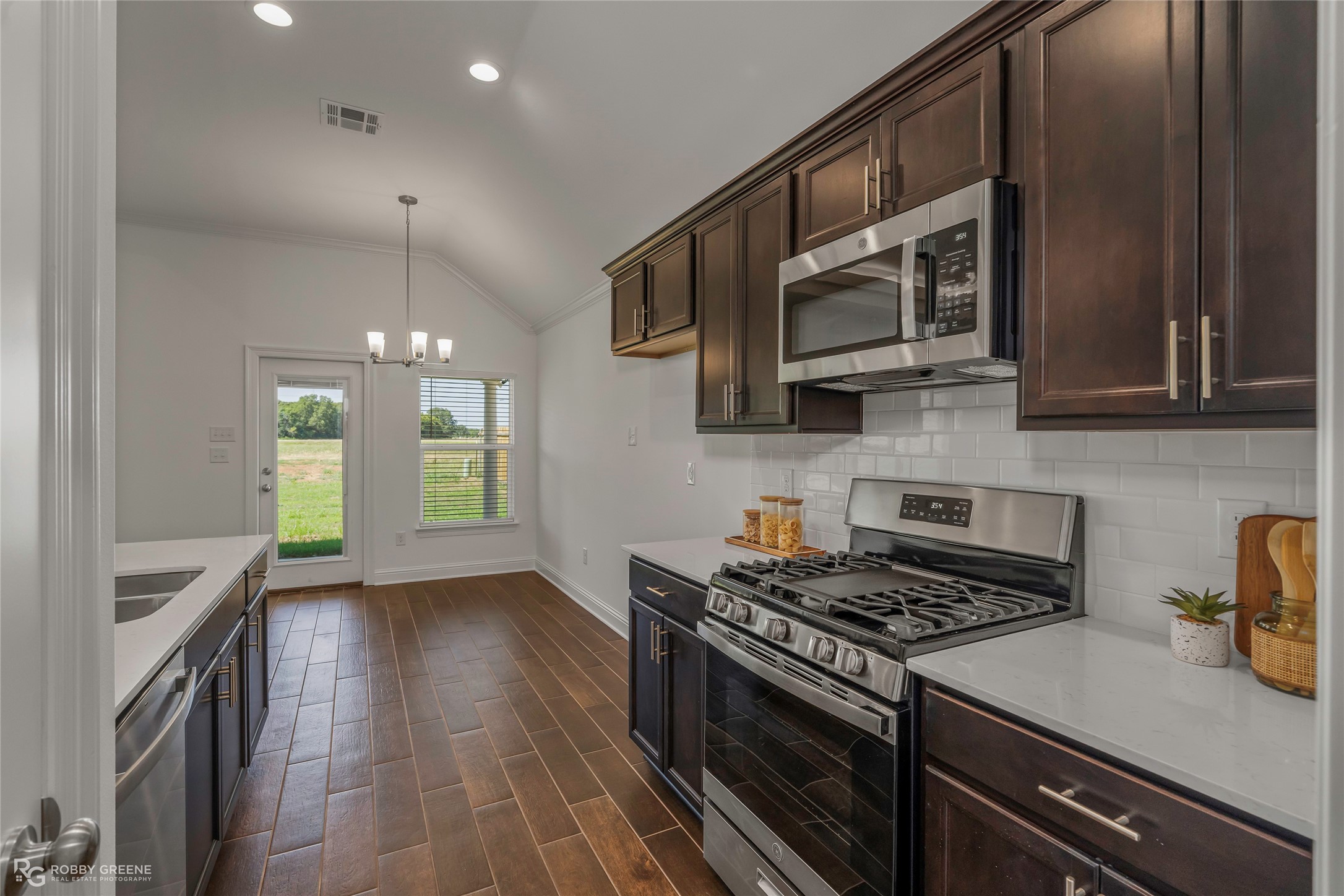4206 Toledo Bend Drive