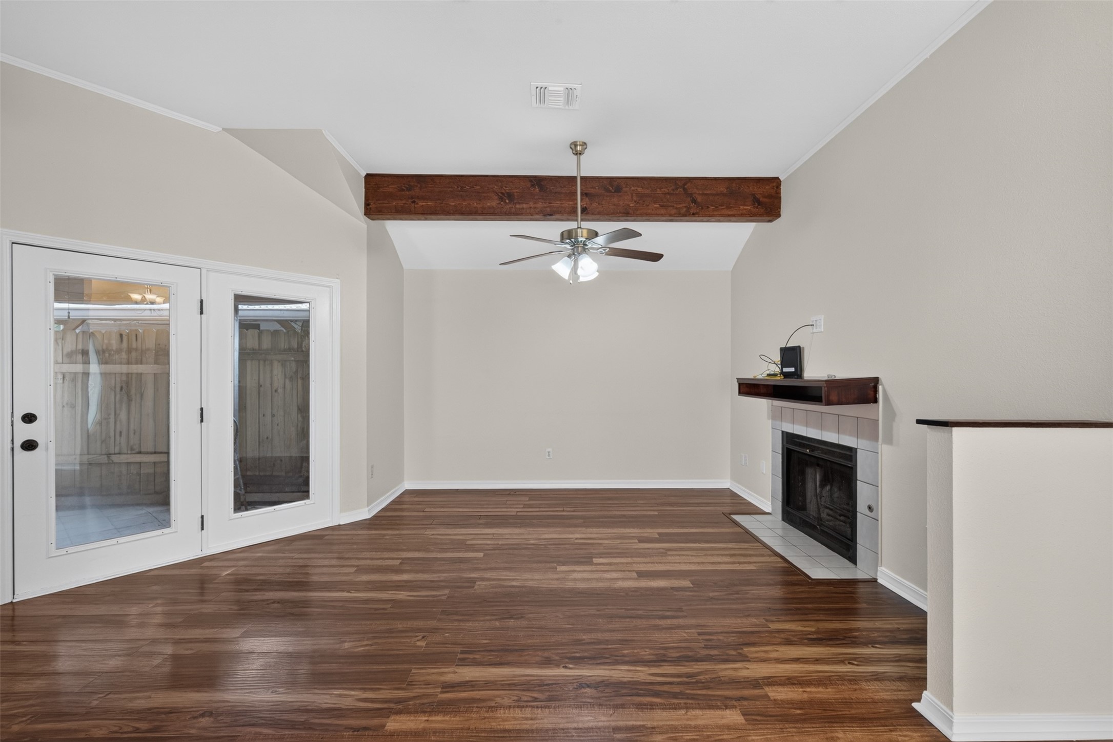 1307 Pecan Square
