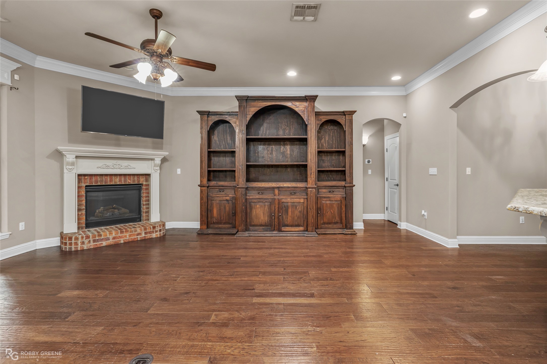 1233 Dry Creek