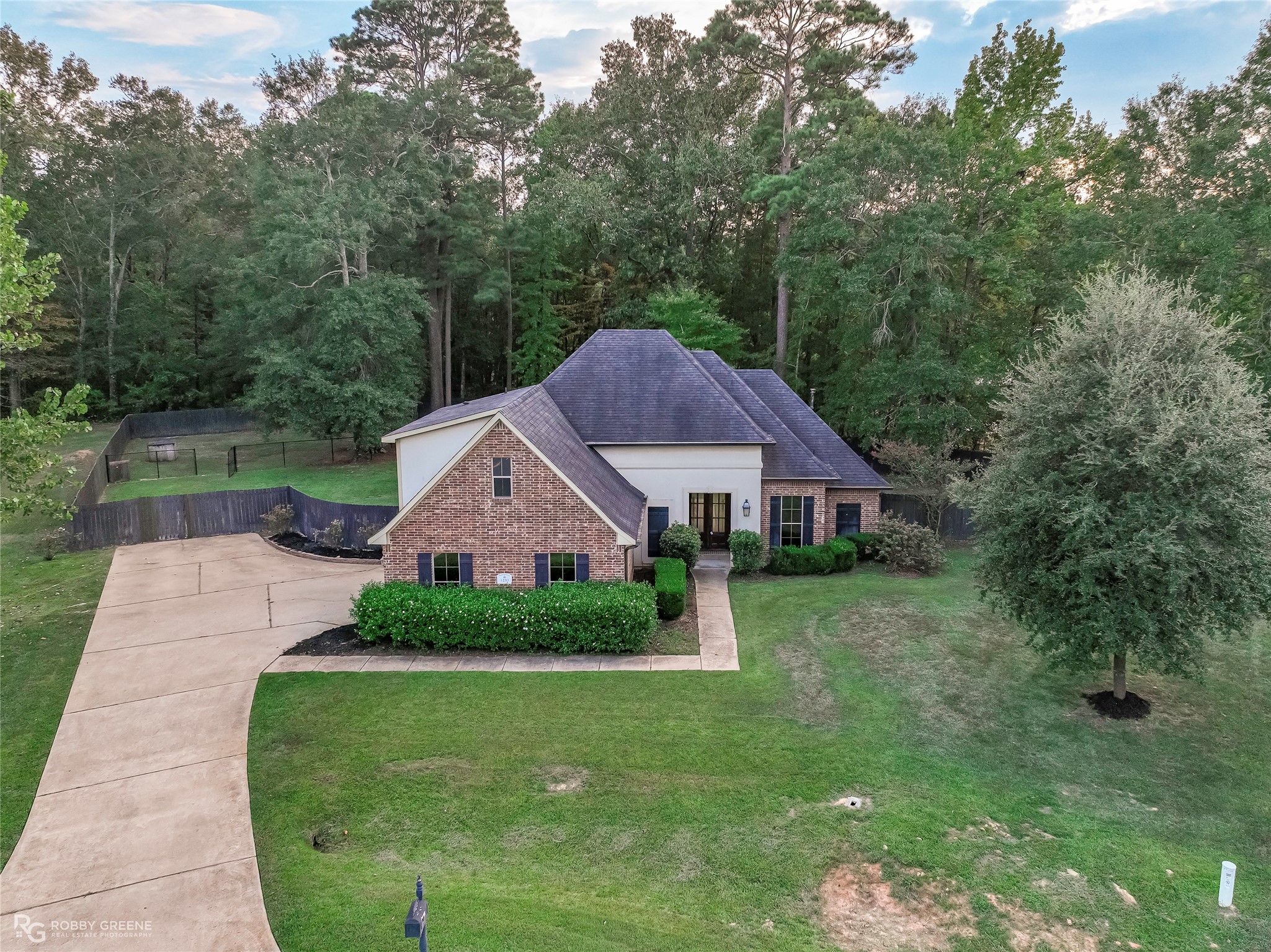 1233 Dry Creek