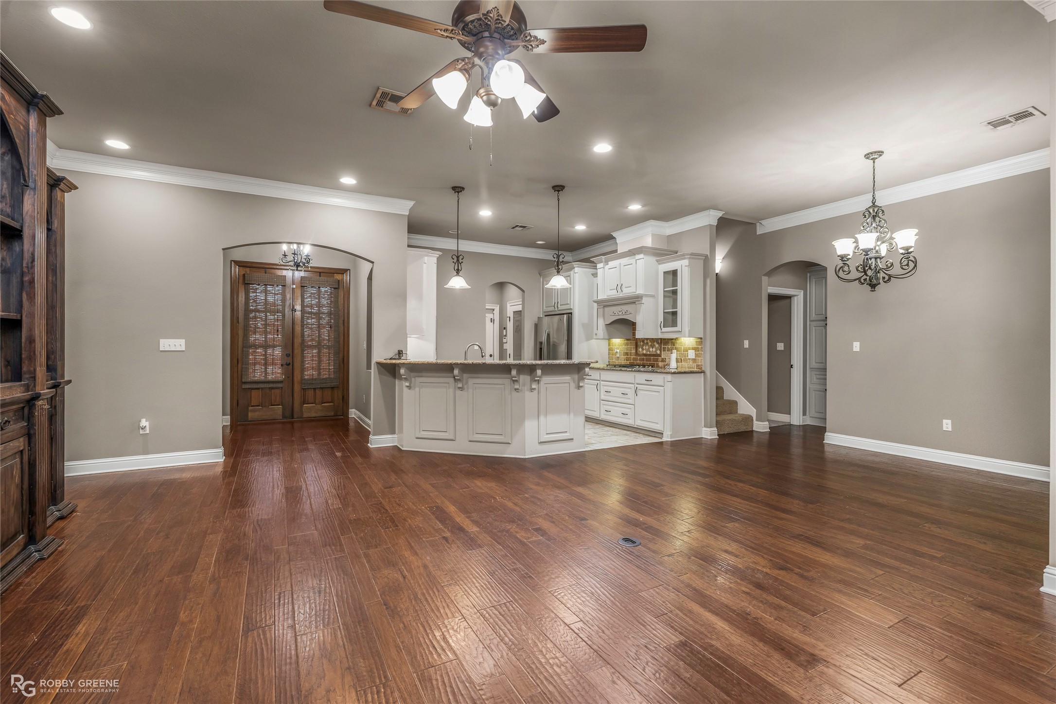 1233 Dry Creek