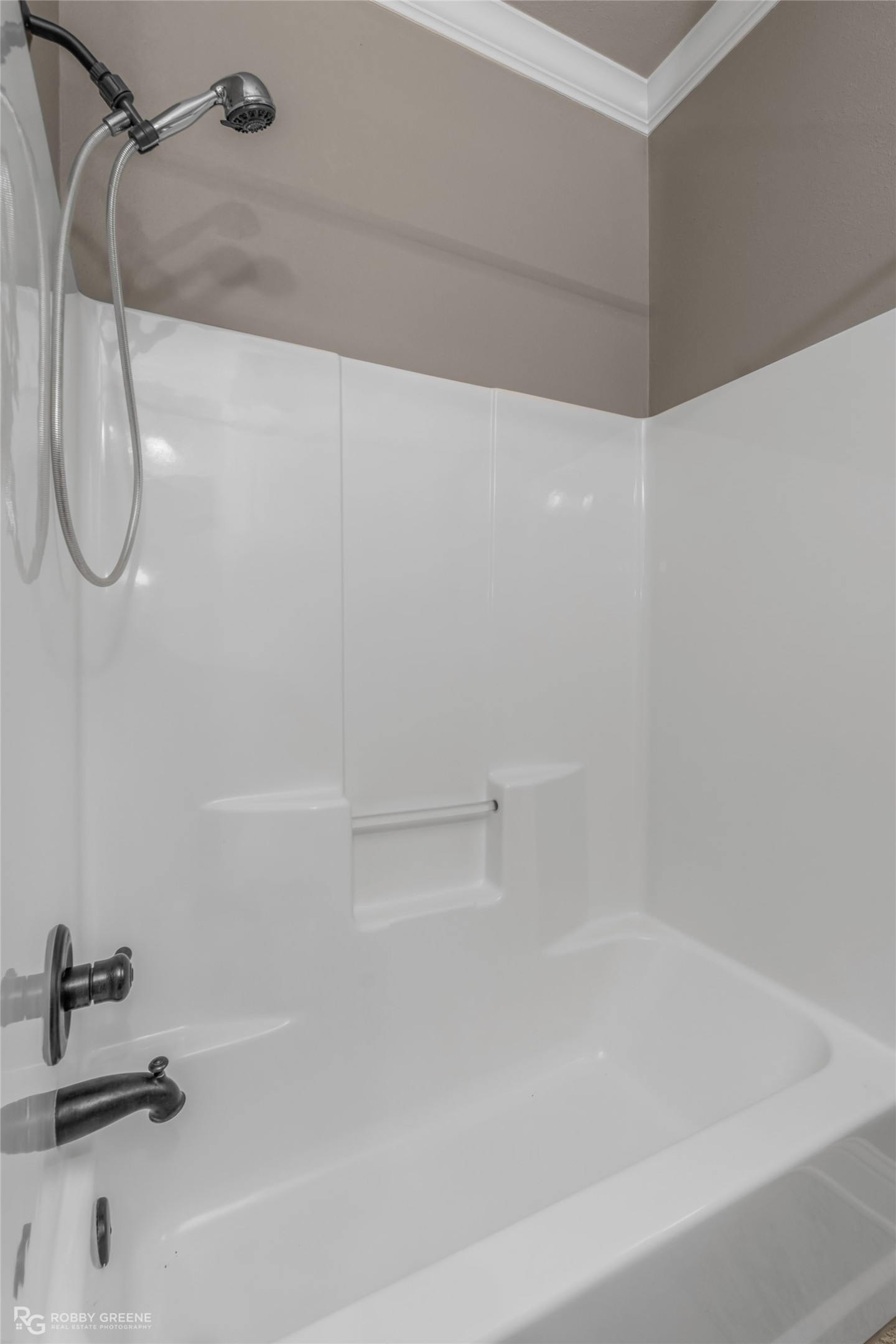 1233 Dry Creek