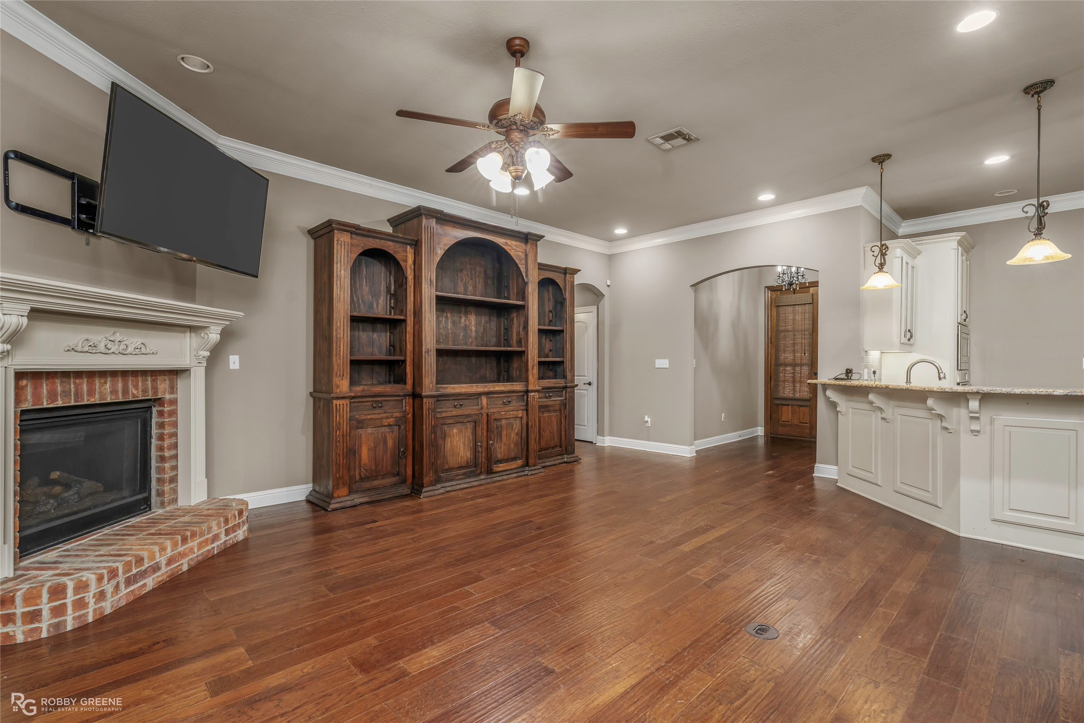 1233 Dry Creek