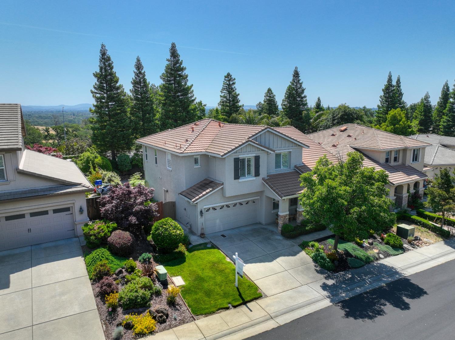 3080 Grasmere Circle