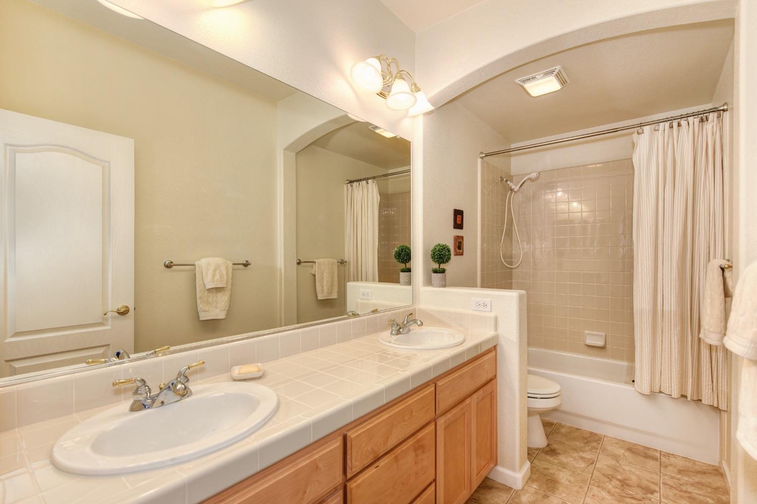 3080 Grasmere Circle