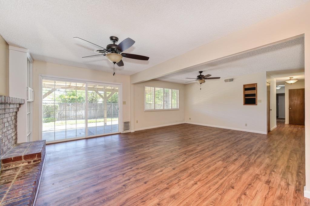 6730 Hedgewood Drive