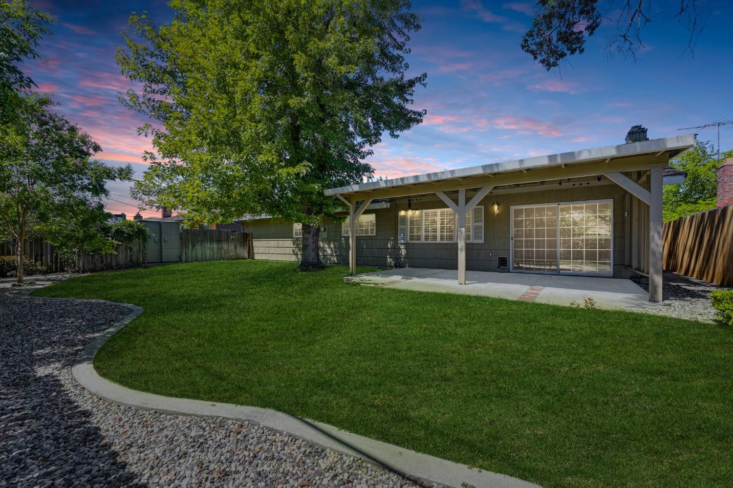 6730 Hedgewood Drive