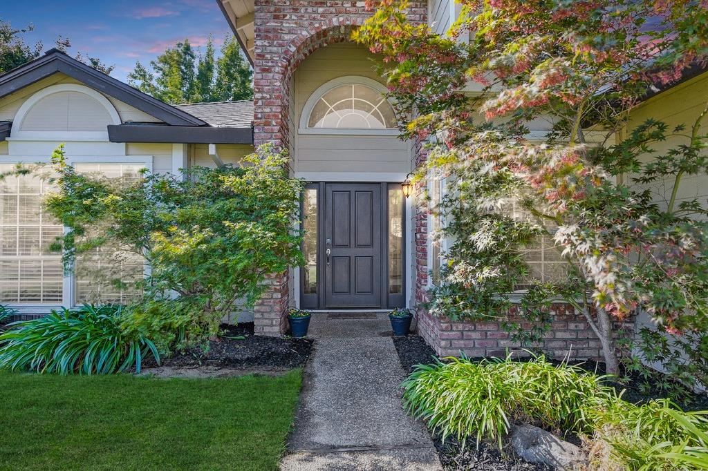 5620 Montclair Circle