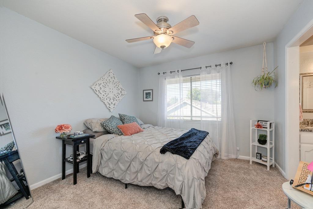 5620 Montclair Circle