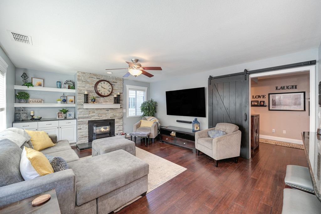 5620 Montclair Circle