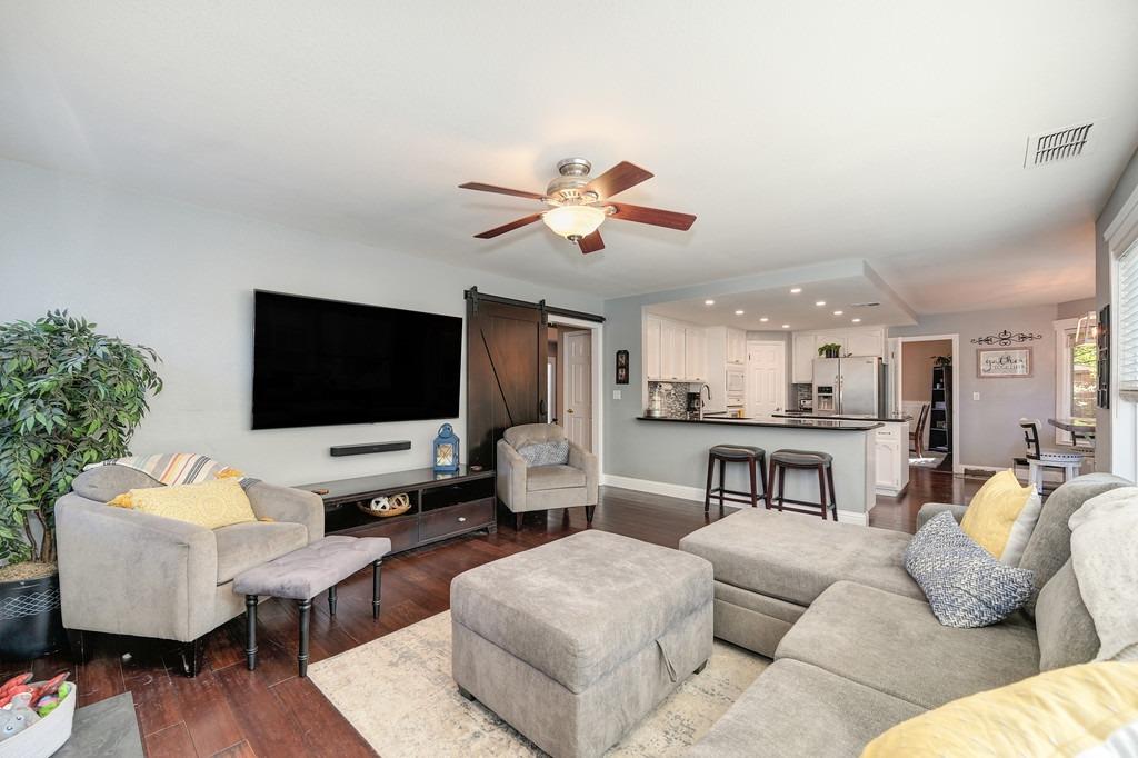 5620 Montclair Circle