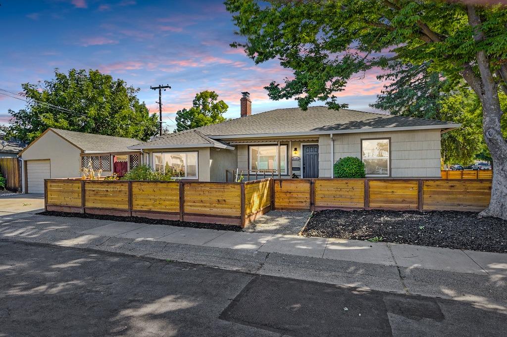 3831 58th Street