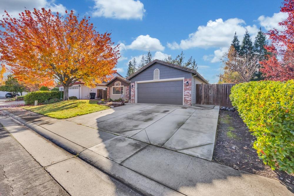504 San Amadeo Court