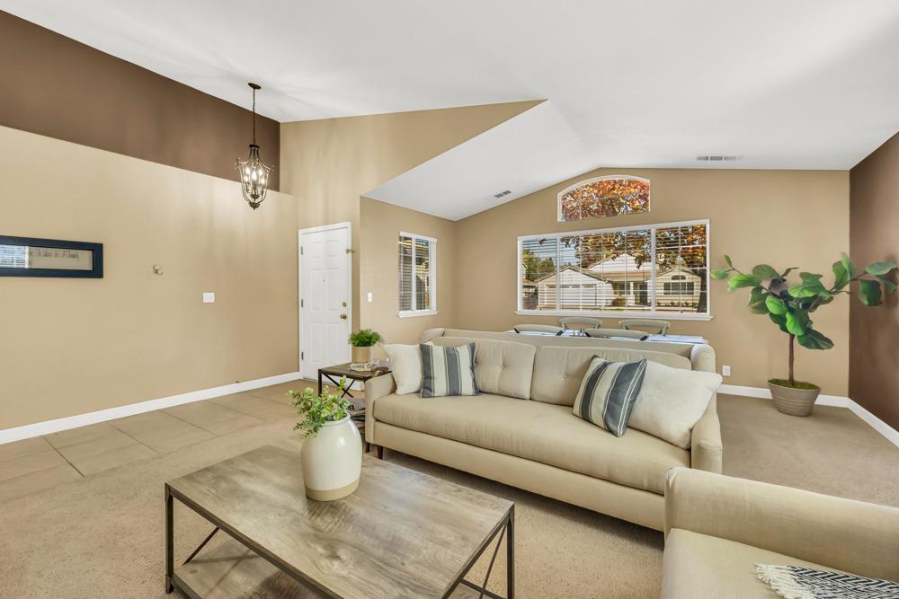 504 San Amadeo Court