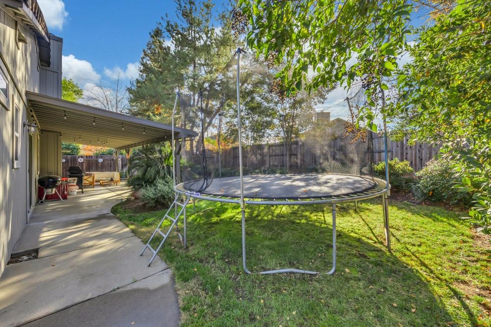 504 San Amadeo Court