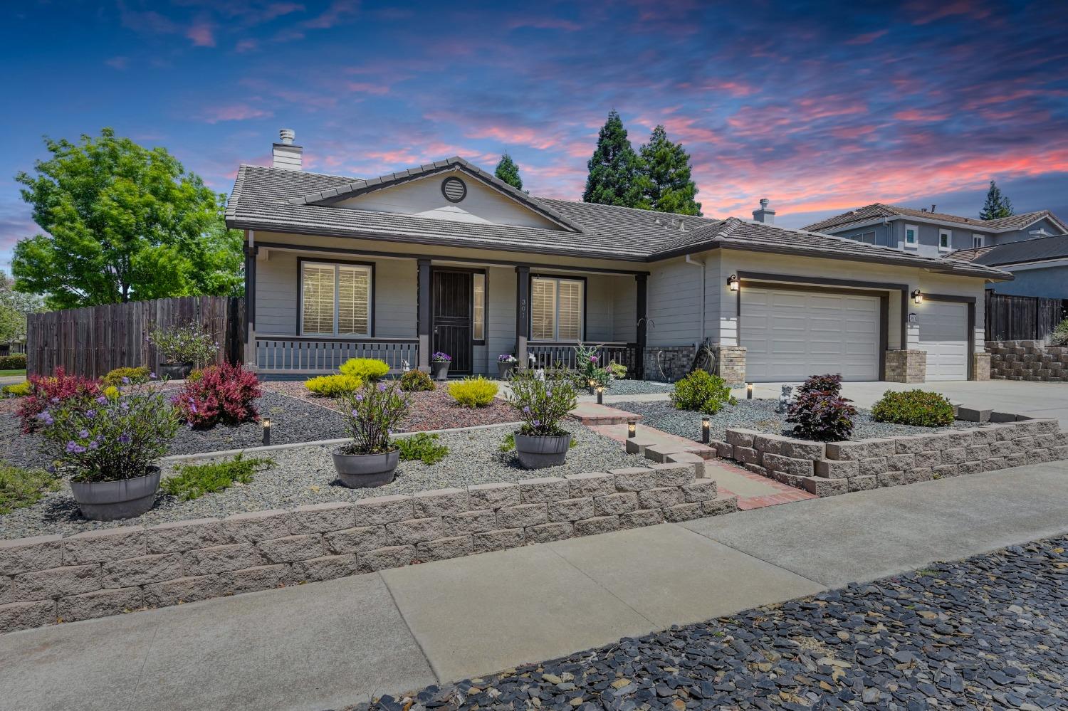 301 Caldarella Circle