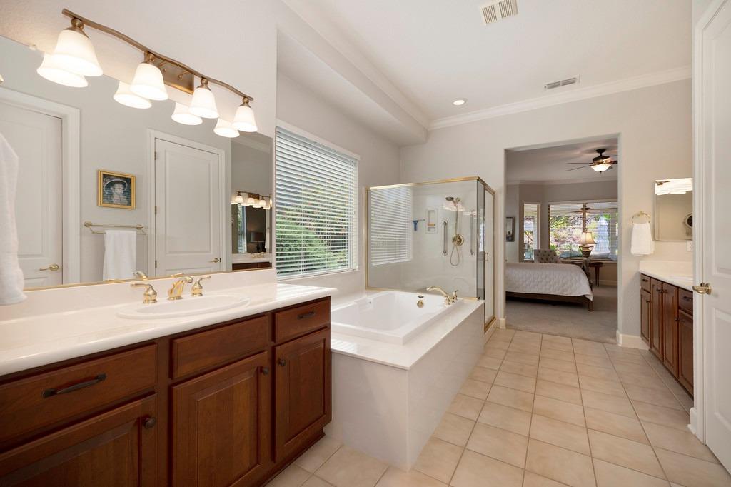 2307 Blue Heron Loop