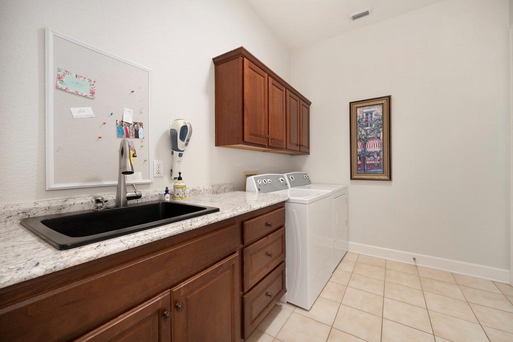 2307 Blue Heron Loop