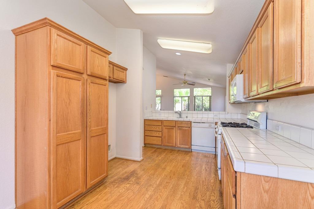 5204 Sugar Pine Loop