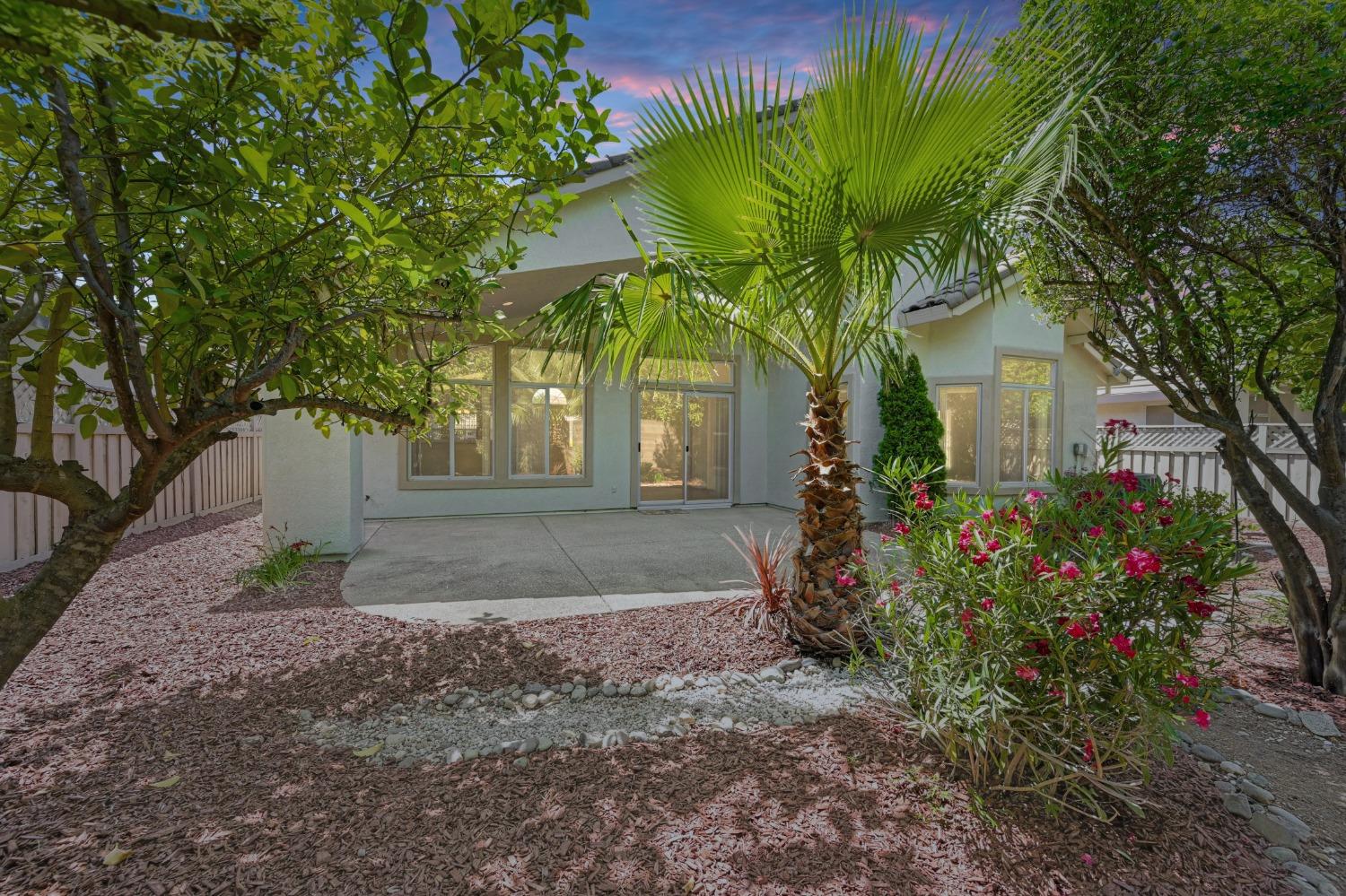 5204 Sugar Pine Loop