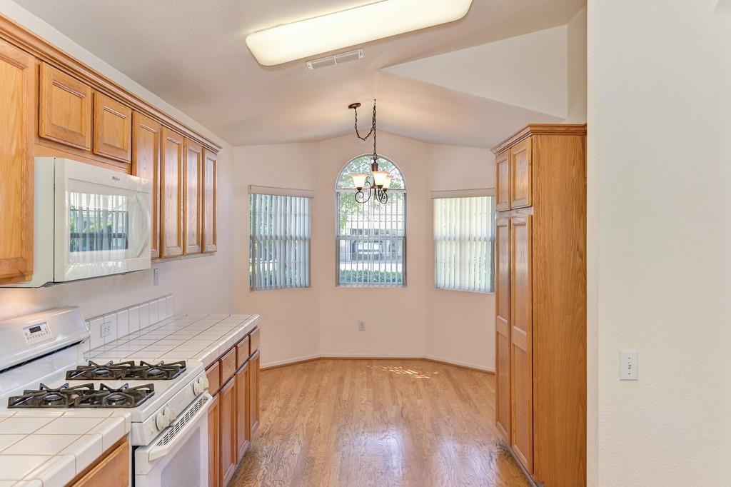 5204 Sugar Pine Loop