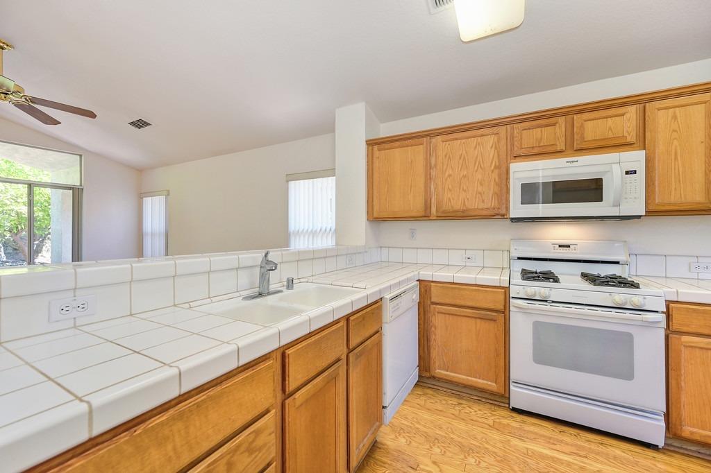 5204 Sugar Pine Loop