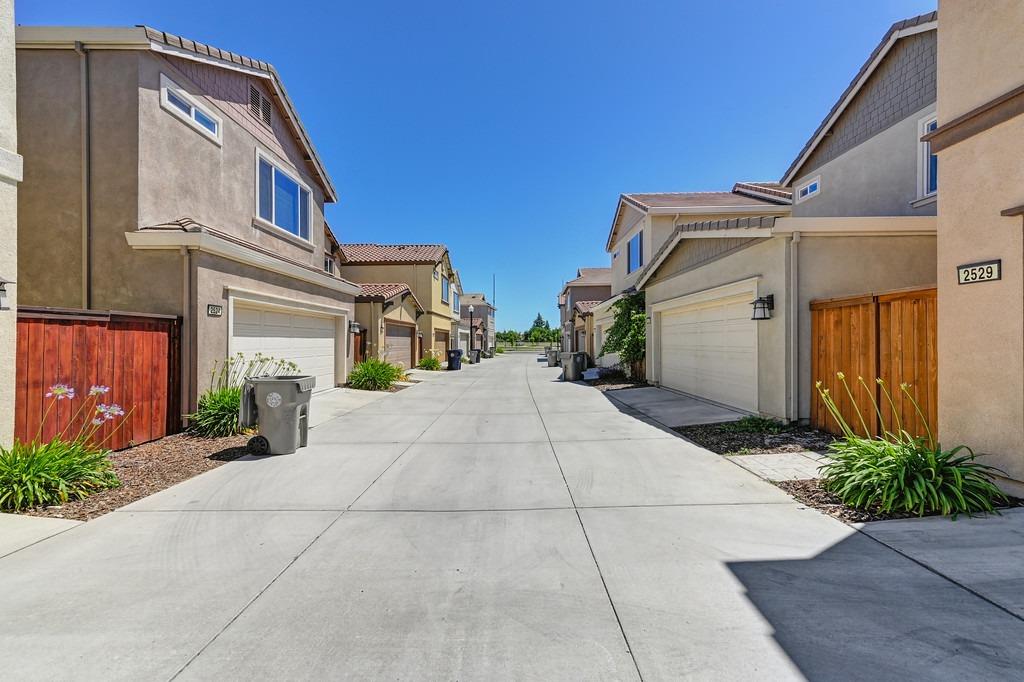 2529 Natomas Crossing Drive