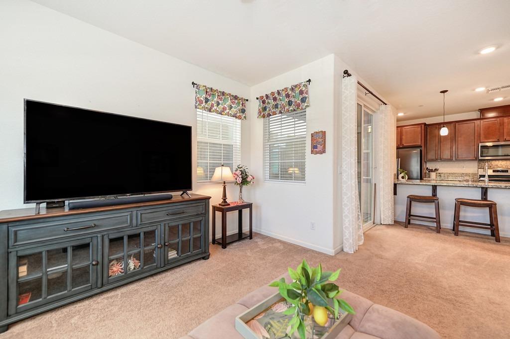2529 Natomas Crossing Drive