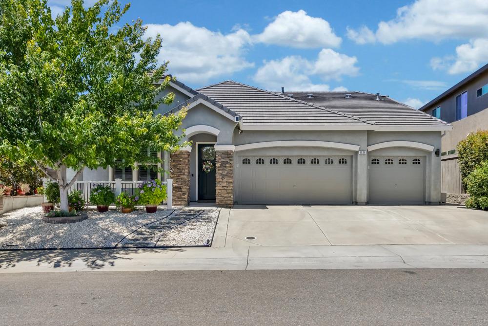 1536 Syracuse Drive