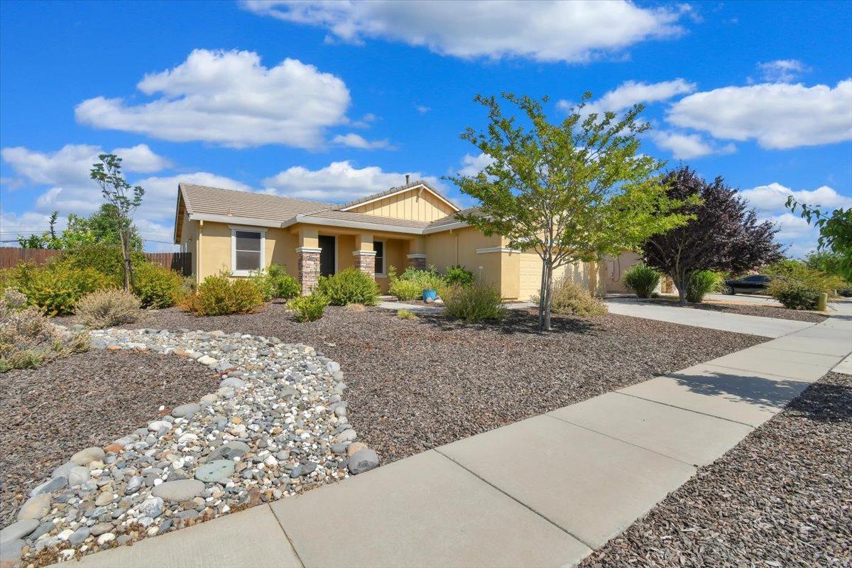 5715 Lochcarron Drive