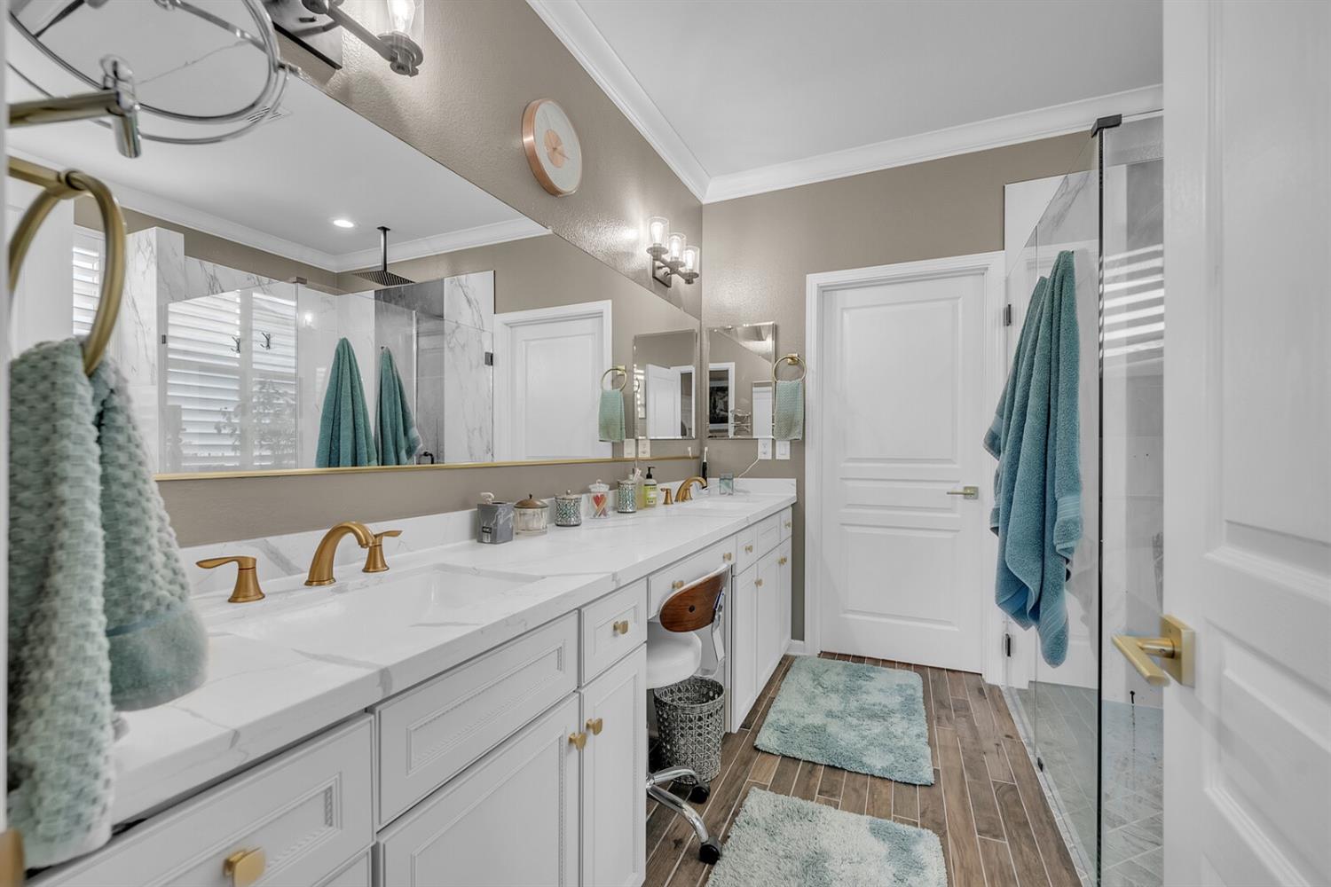 1868 Carnelian Court