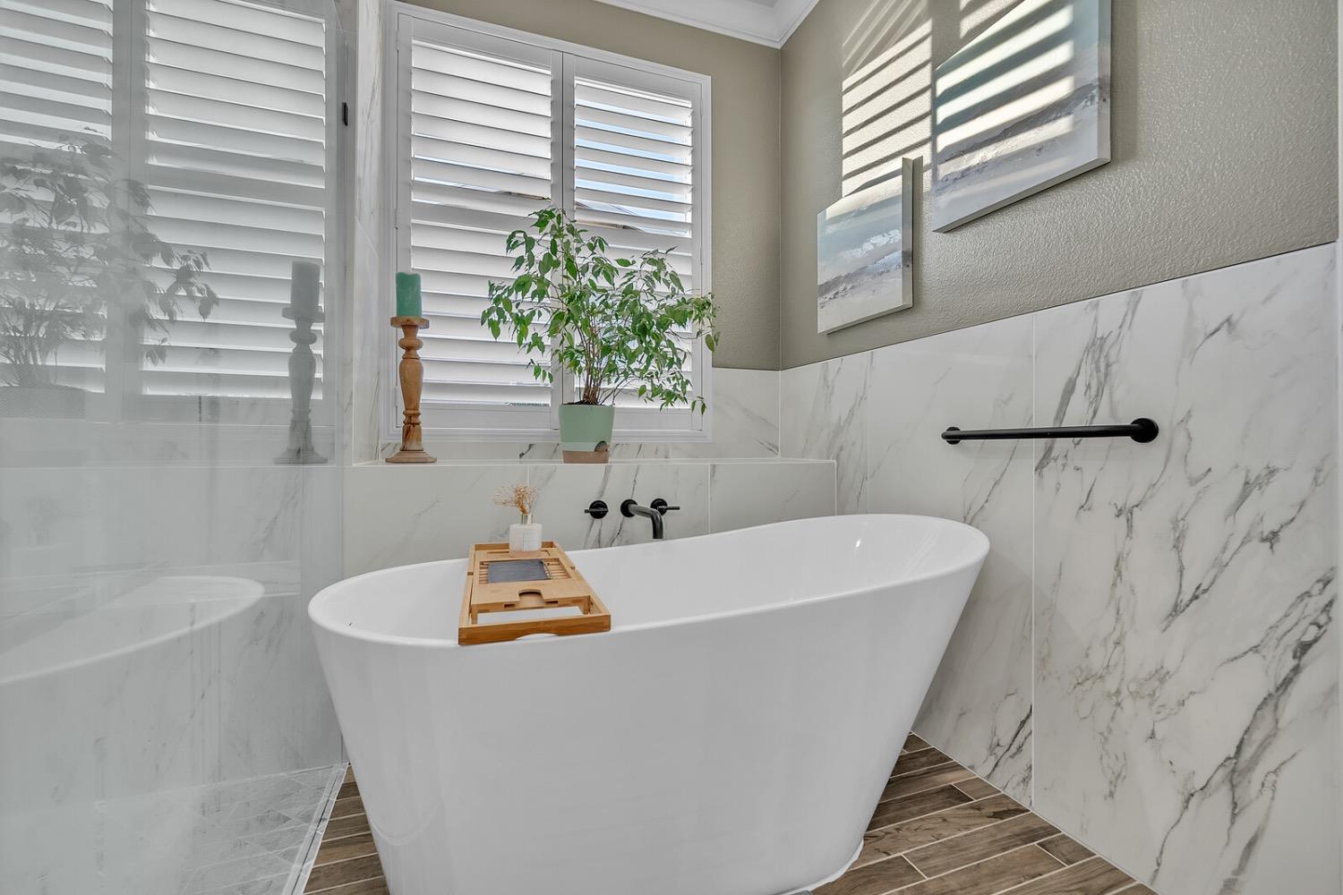 1868 Carnelian Court