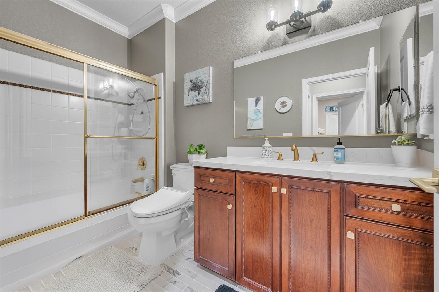 1868 Carnelian Court