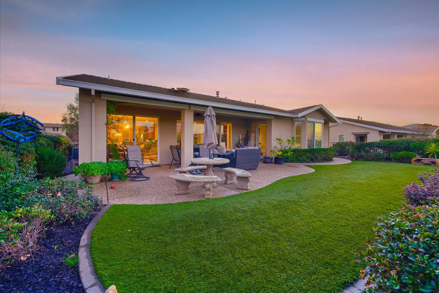 1868 Carnelian Court