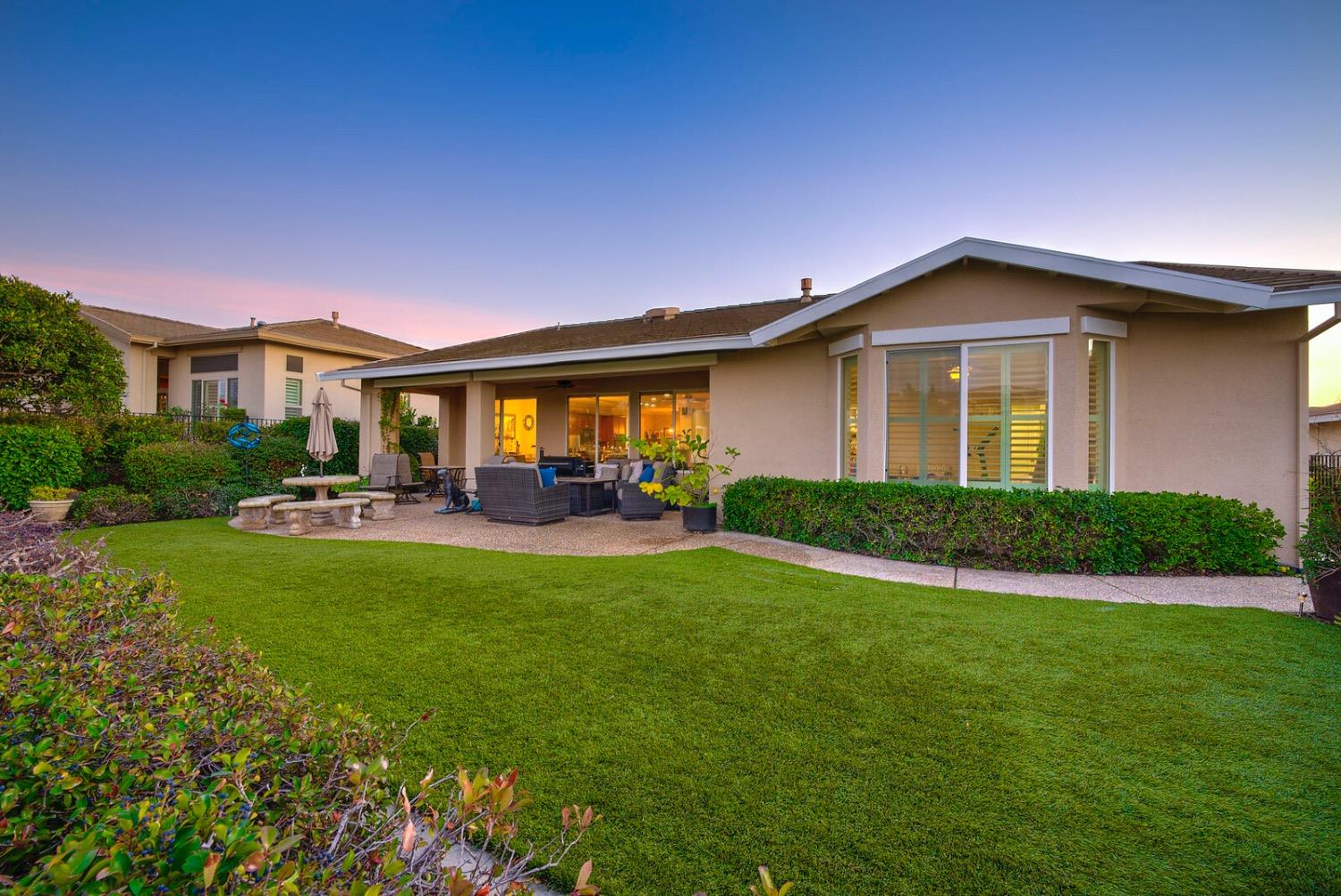 1868 Carnelian Court