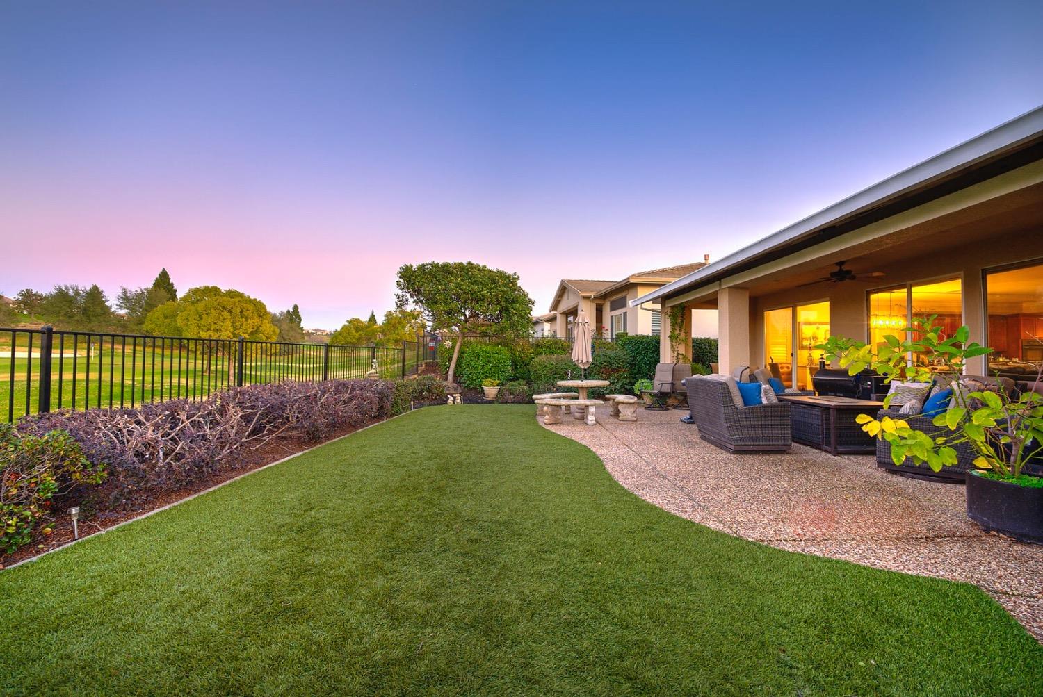 1868 Carnelian Court