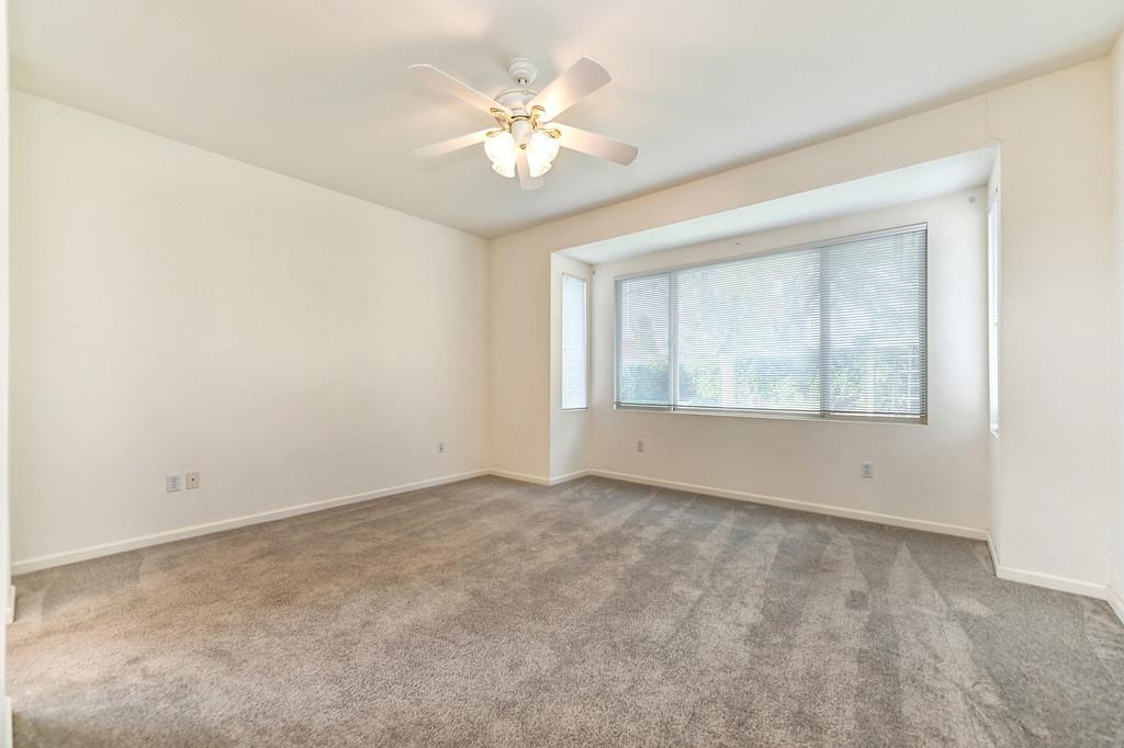 2440 Fountain Hill Loop