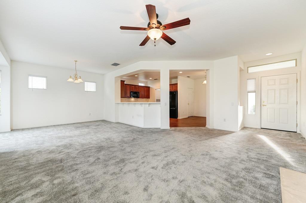 2440 Fountain Hill Loop