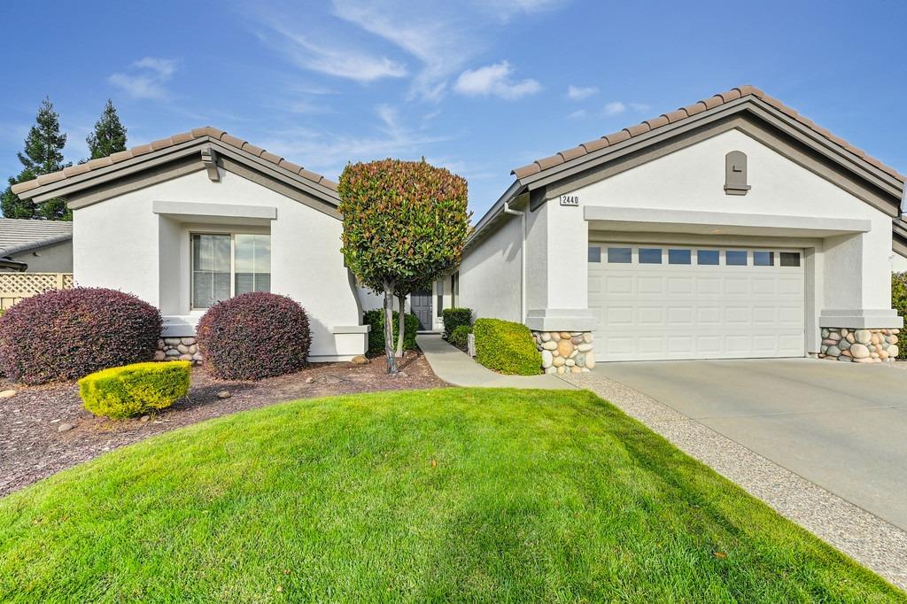 2440 Fountain Hill Loop