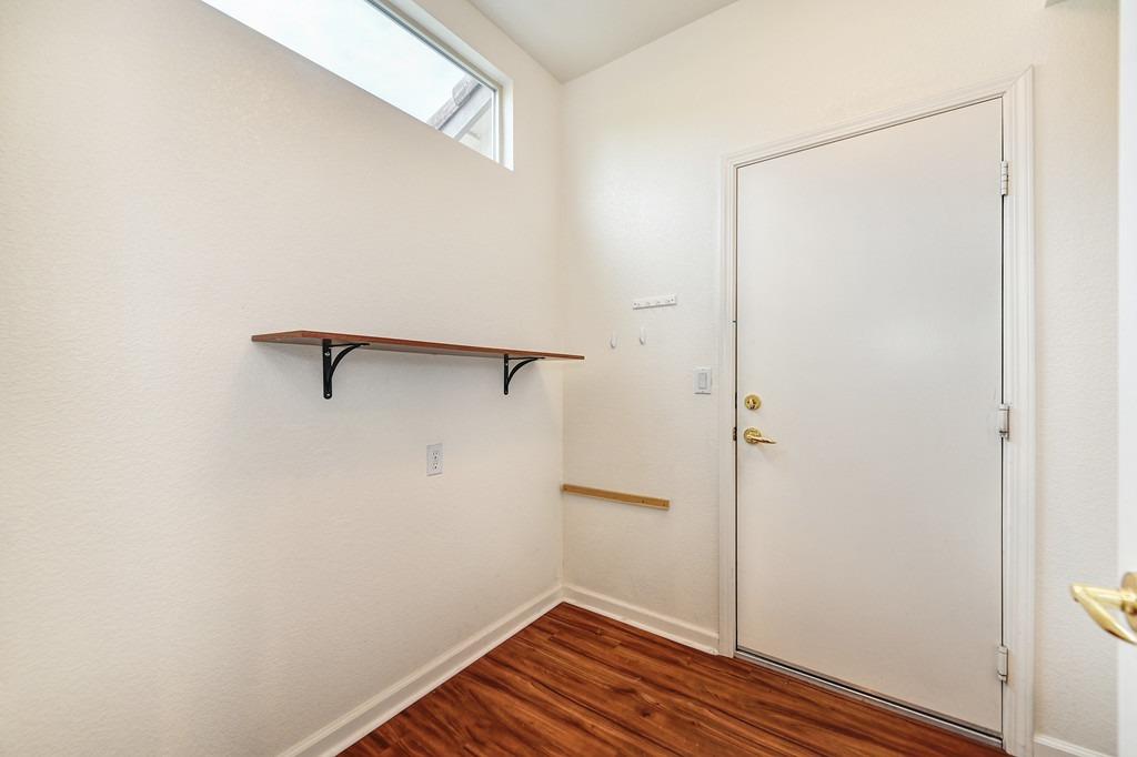 2440 Fountain Hill Loop