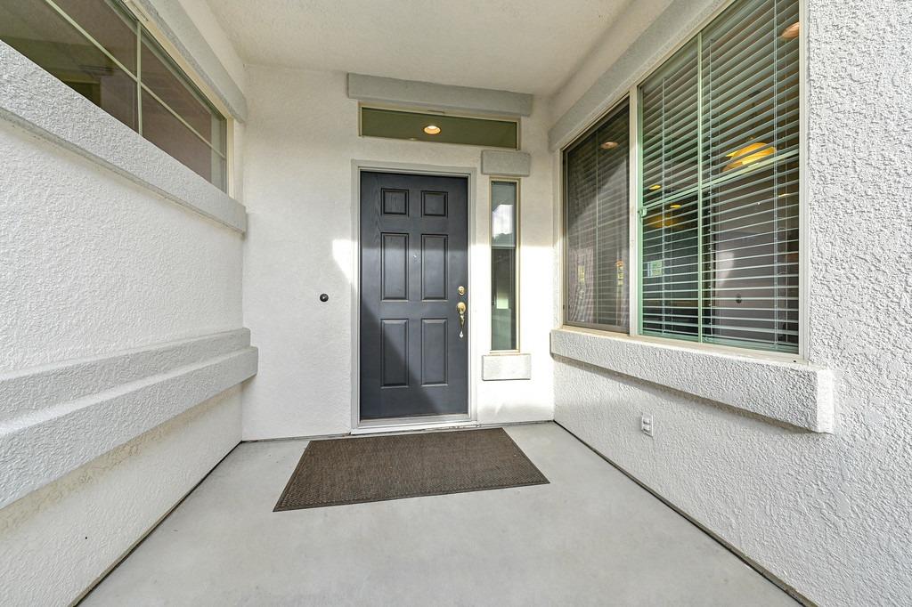 2440 Fountain Hill Loop