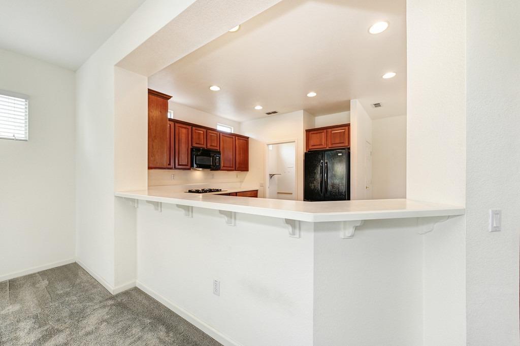 2440 Fountain Hill Loop