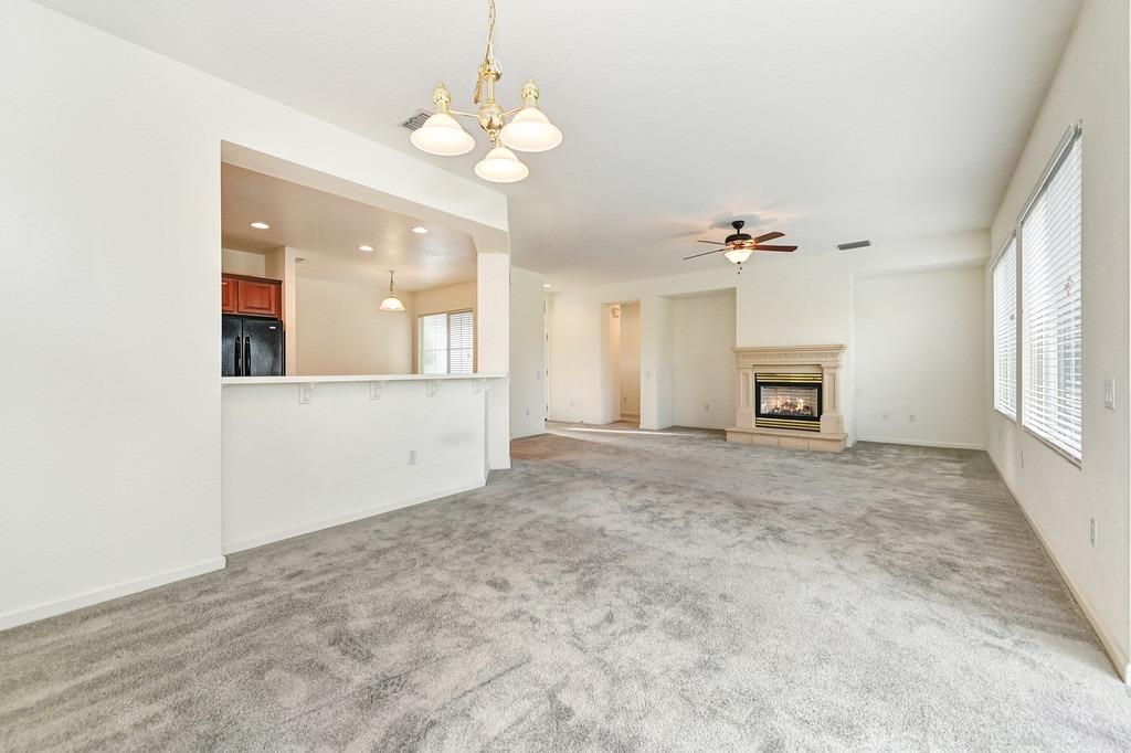 2440 Fountain Hill Loop