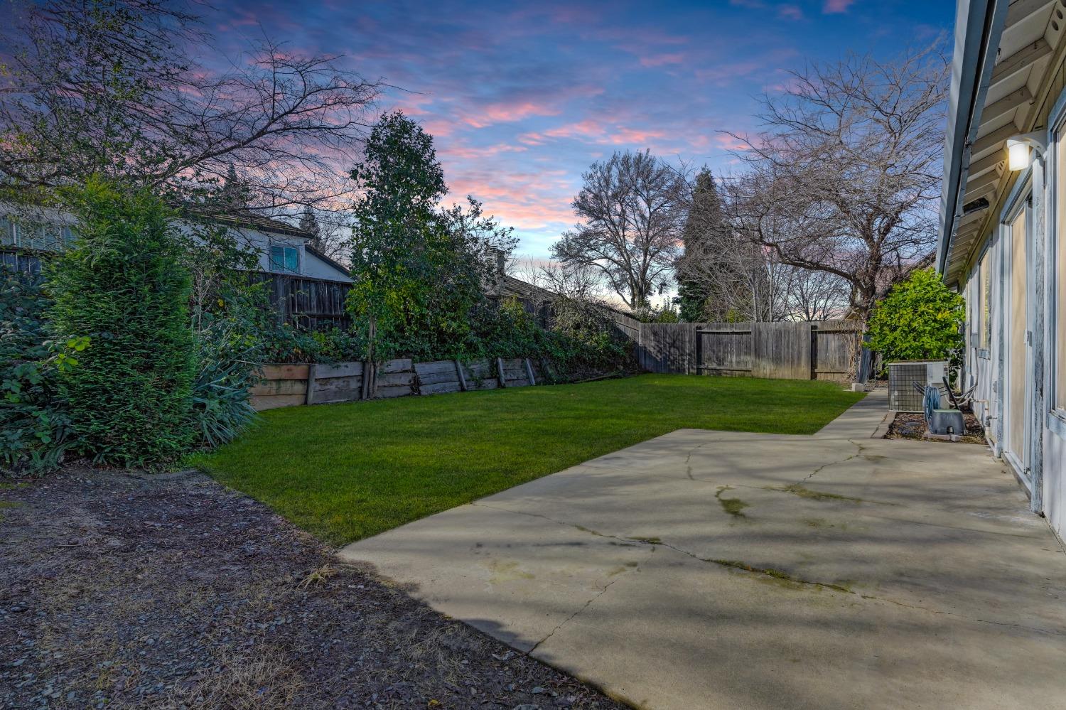 4617 Stuart Place