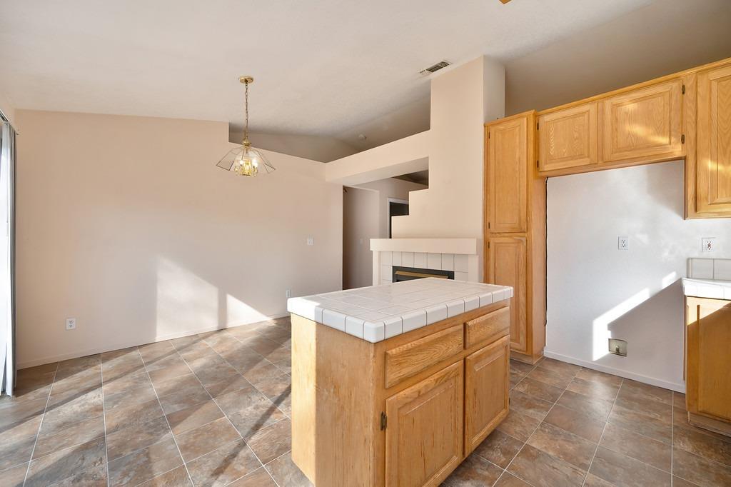 4617 Stuart Place