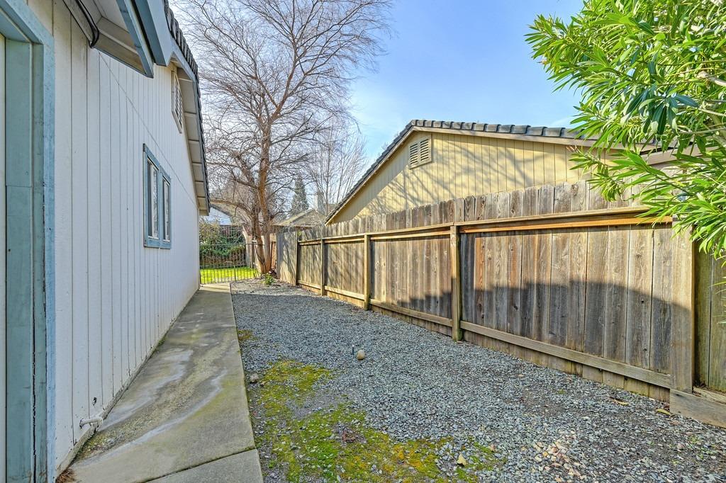 4617 Stuart Place