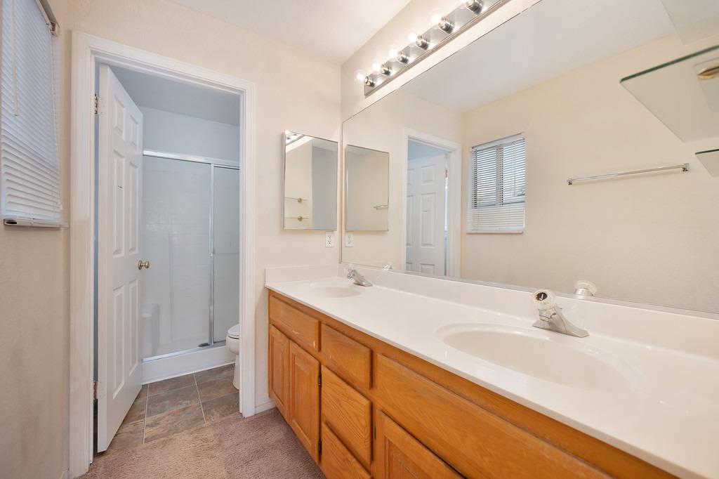 4617 Stuart Place