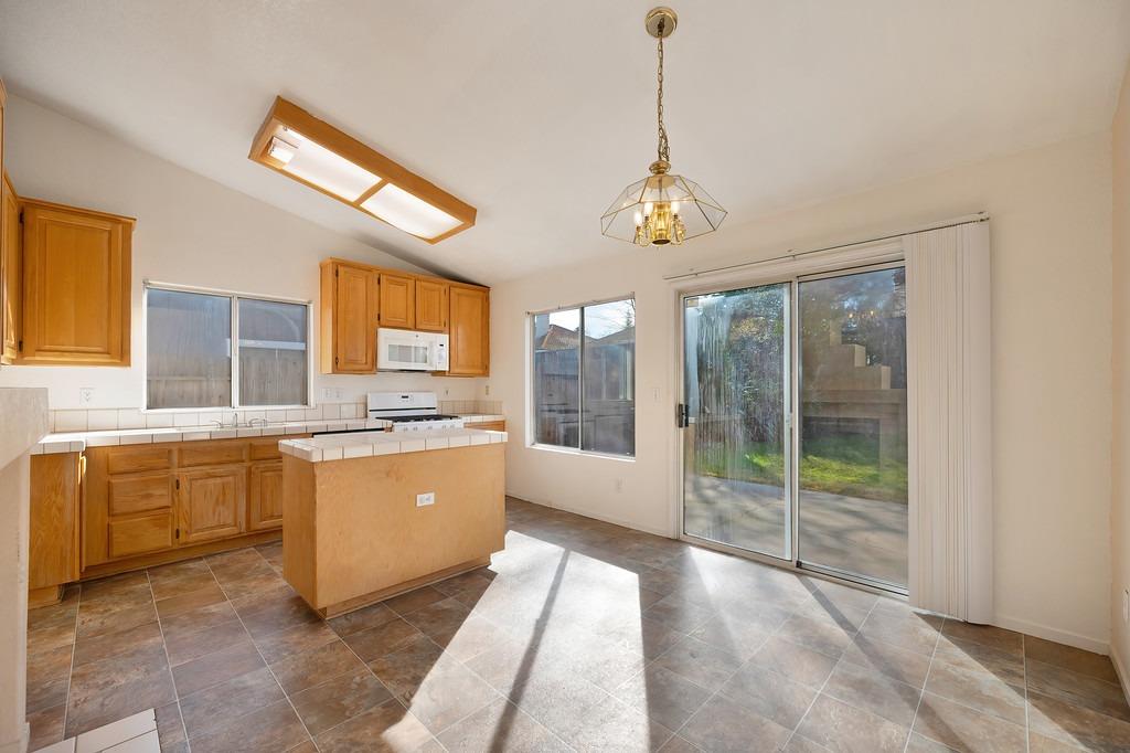 4617 Stuart Place