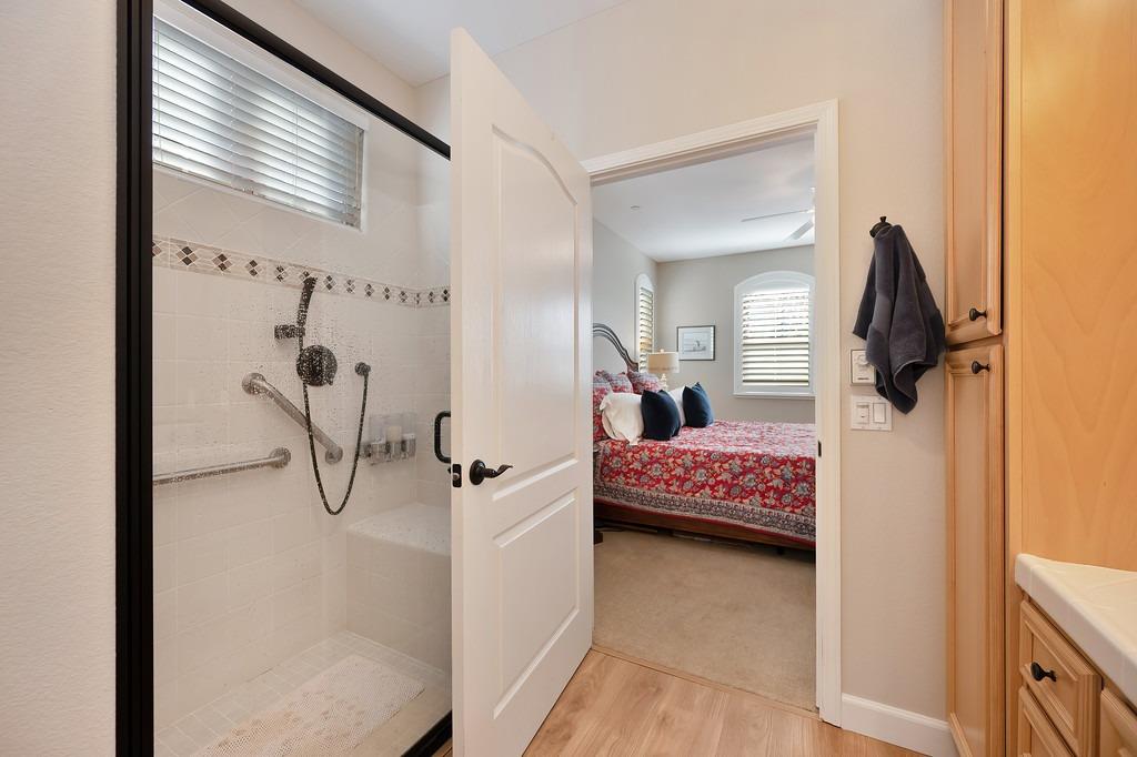 1528 Marseille Lane