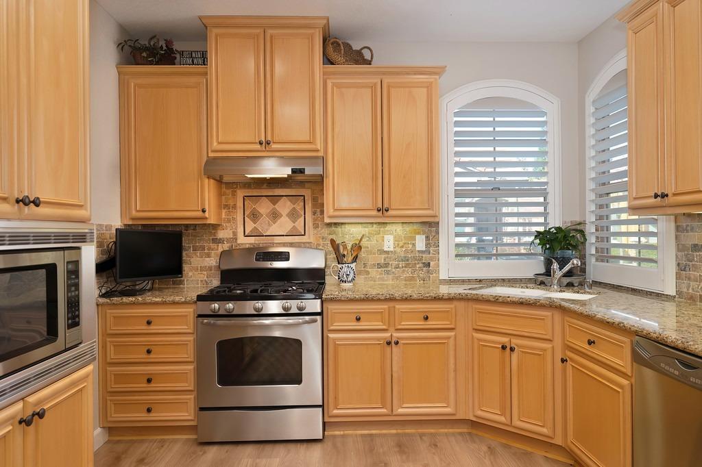 1528 Marseille Lane